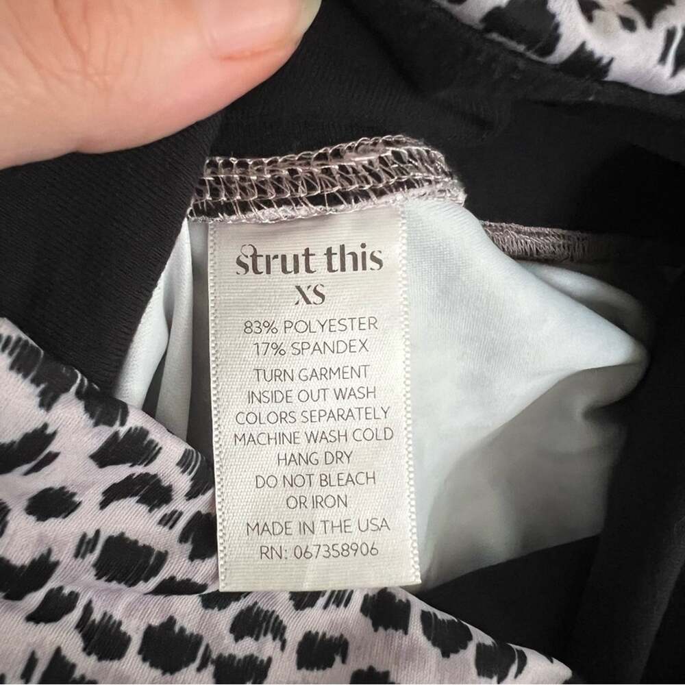 Strut This High Rise Printed Leggings - Picture 6 of 7